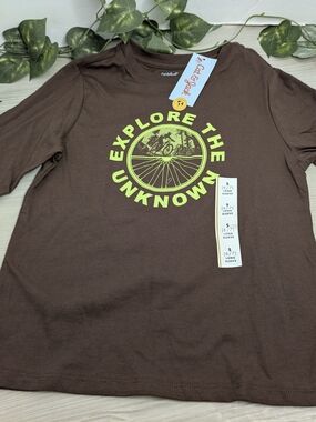 Cat & Jack Long Sleeve 'Explore the Unknown' Graphic T-Shirt in brown
